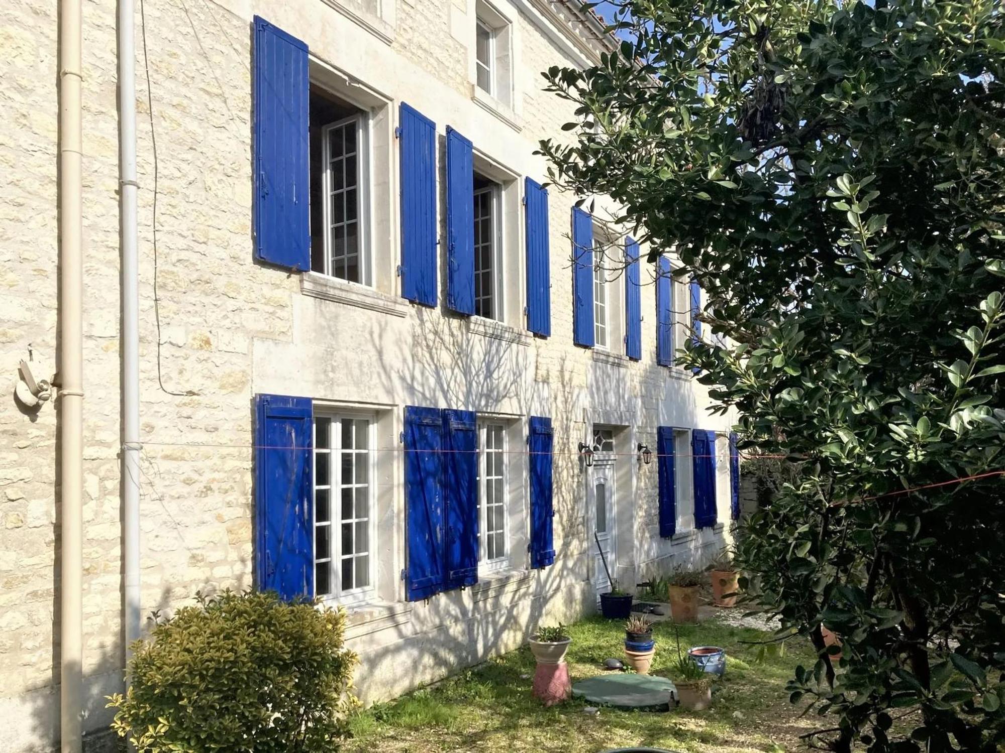 Maison Confortable Au Coeur De Fleurac Avec Grand Jardin 外观 照片